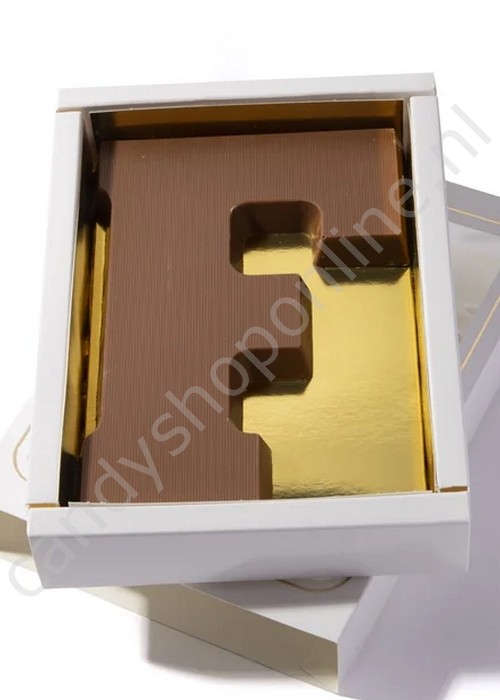 Tosca Chocoladeletter F melk 135 gram